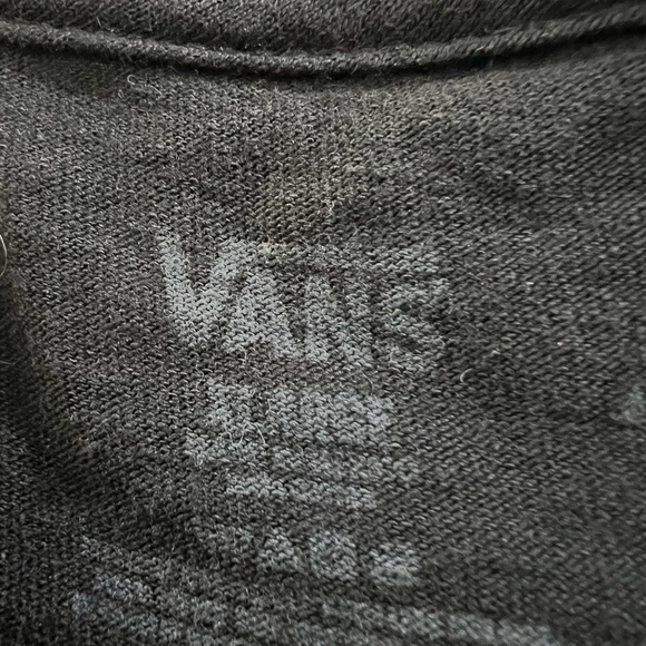 Great Condition Boys Vans Short Sleeve Crew Neck Shirt - Picture 2 of 2